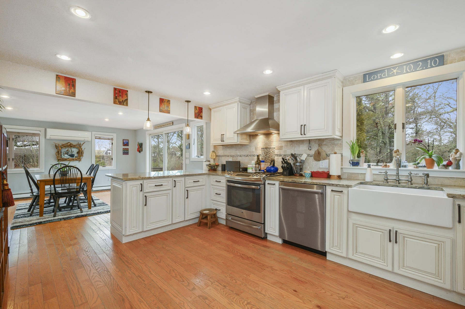 15 Town Hall Road Truro, MA 02666 - Photo 8 of 21 007-photo--8018458