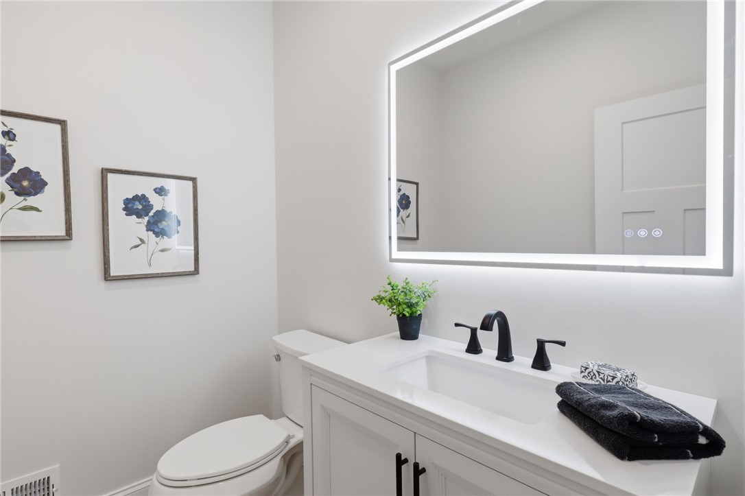 28 Madison Terrace Irondequoit, NY 14617 - Photo 27 of 48