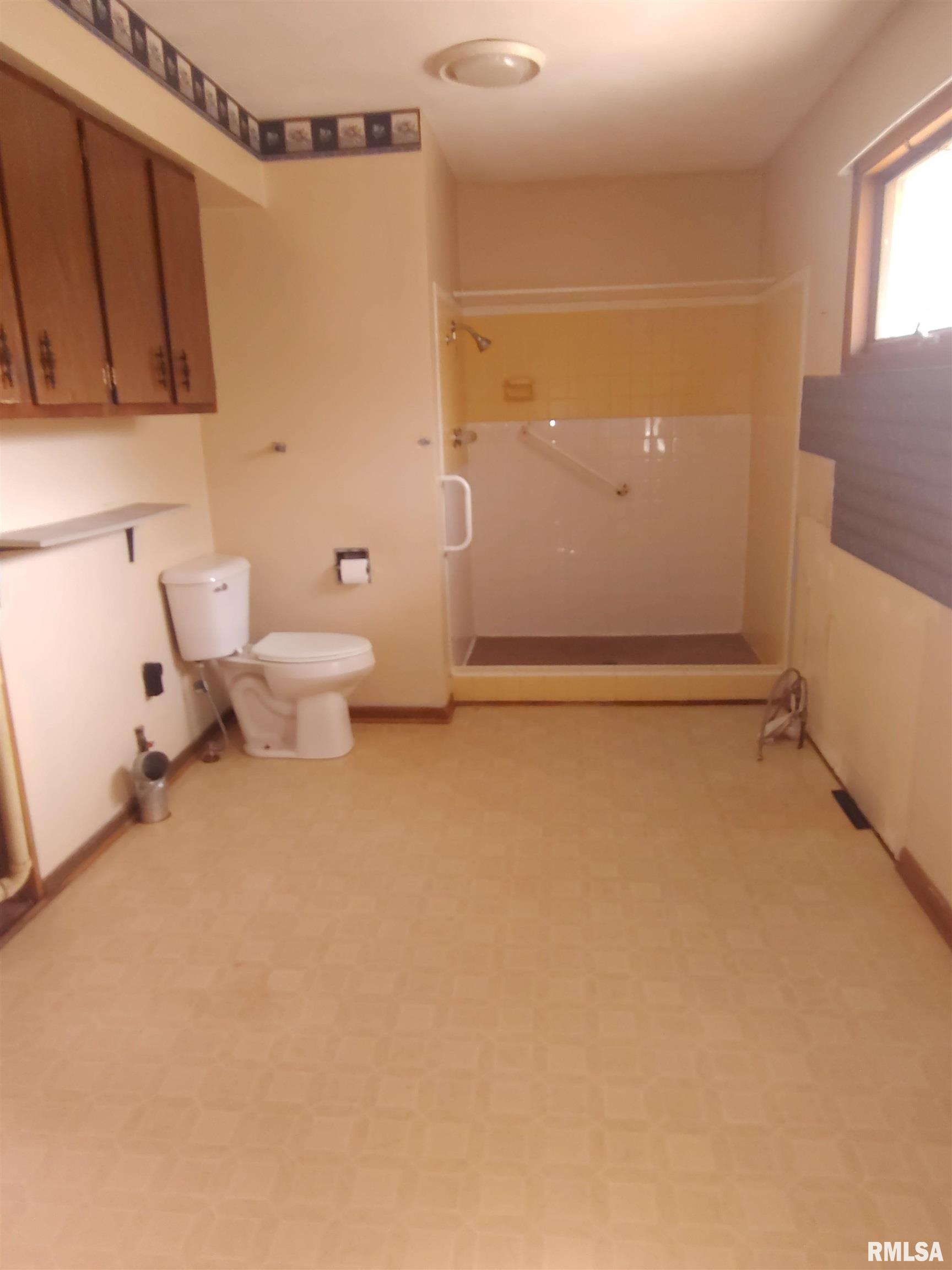 235 Smith Street Prairie City, IL 61470 - Photo 19 of 22