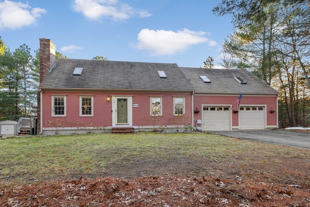 79 Old Falmouth Road Barnstable, MA 02648 - Photo 3 of 21 Gallery Image 3