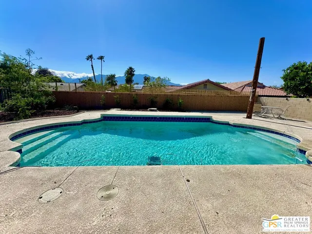 a view of an outdoor space and a yard