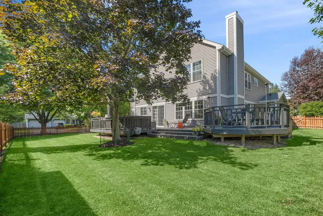 a view of outdoor space yard and deck
