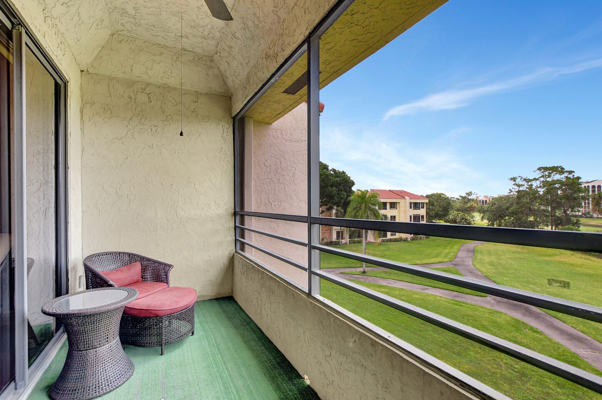 7520 La Paz Boulevard, Unit 307 Boca Raton, FL 33433 - Photo 20 of 34 31-web-or-mls-DSC_0531