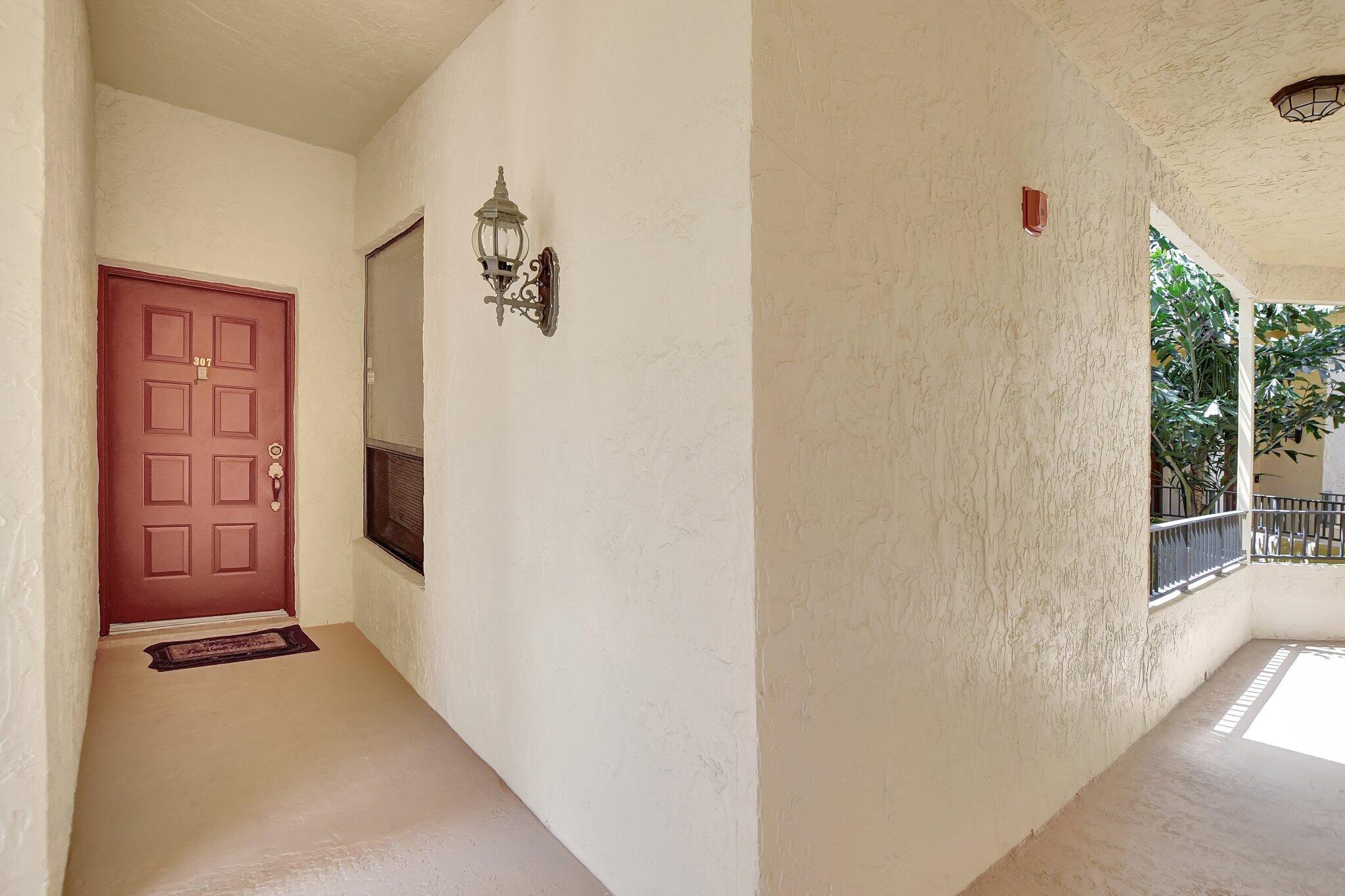 7520 La Paz Boulevard, Unit 307 Boca Raton, FL 33433 - Photo 2 of 34 6-web-or-mls-DSC_0401