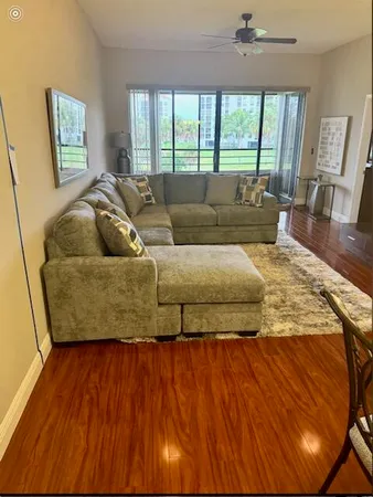 $5,000 | 7520 La Paz Boulevard, Unit 307, Boca Raton, FL 33433