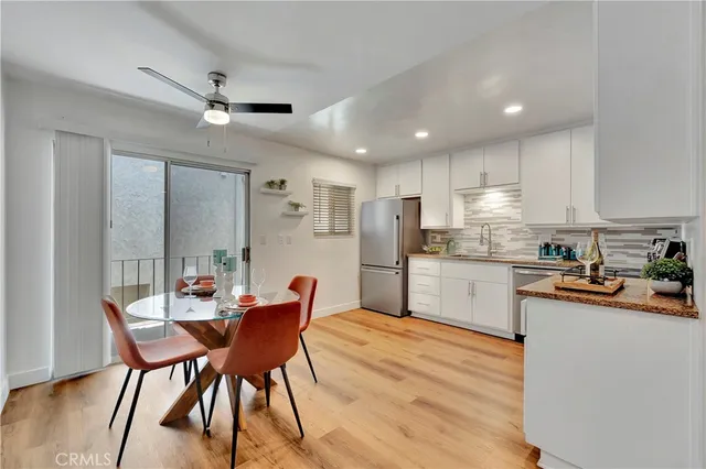 $2,100 | 444 Obispo Avenue, Unit 201, Long Beach, CA 90814