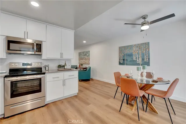 $2,100 | 444 Obispo Avenue, Unit 201, Long Beach, CA 90814