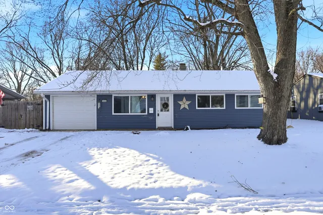 $209,900 | 1860 Churchill Road, Franklin, IN 46131