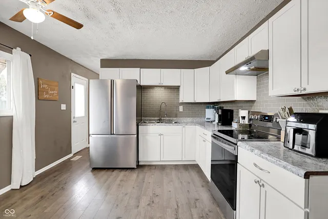 $194,900 | 1860 Churchill Road, Franklin, IN 46131