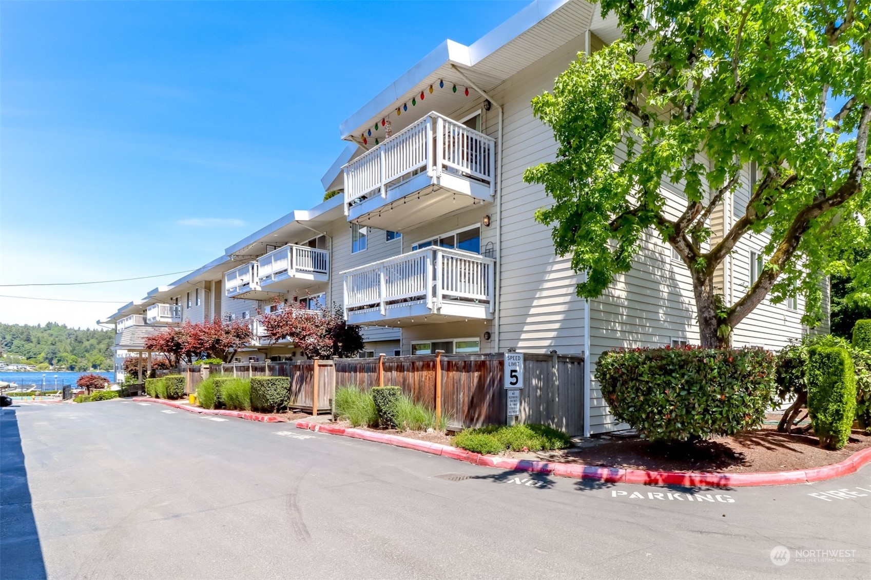 5021 Ripley Lane North, Unit 203 Renton, WA 98056 - Photo 30 of 32 Gallery Image 30