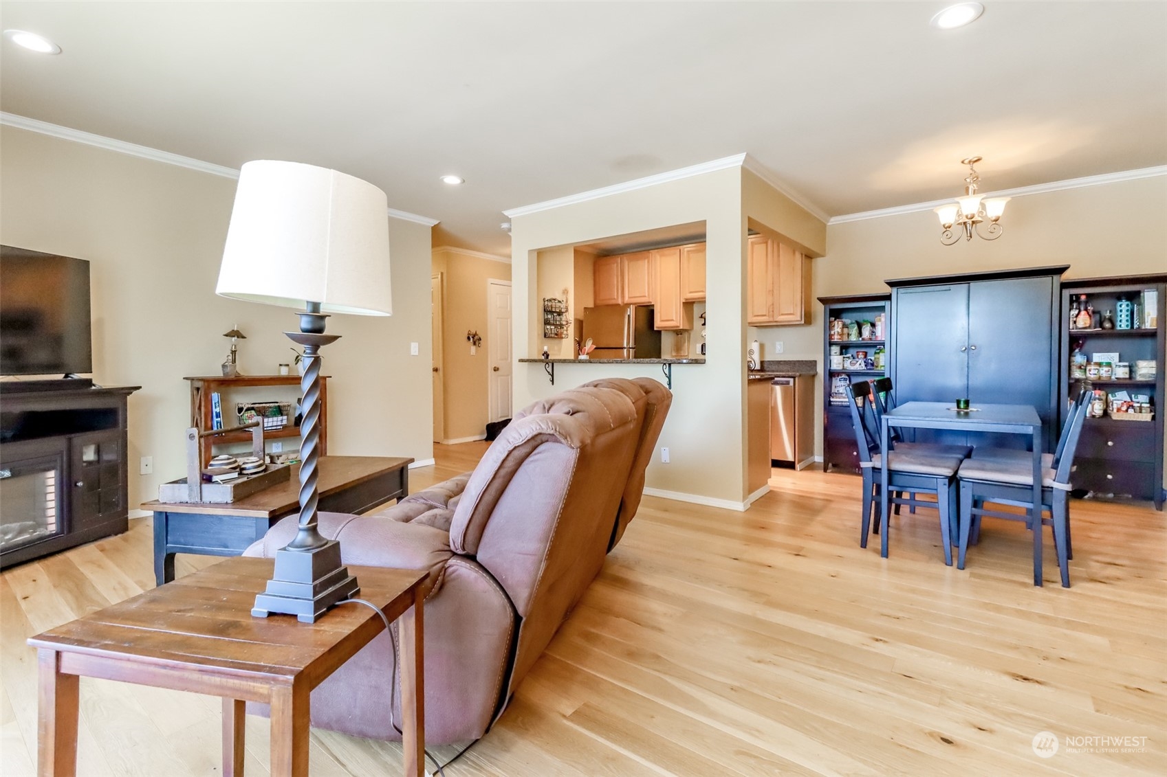 5021 Ripley Lane North, Unit 203 Renton, WA 98056 - Photo 9 of 32 Gallery Image 9