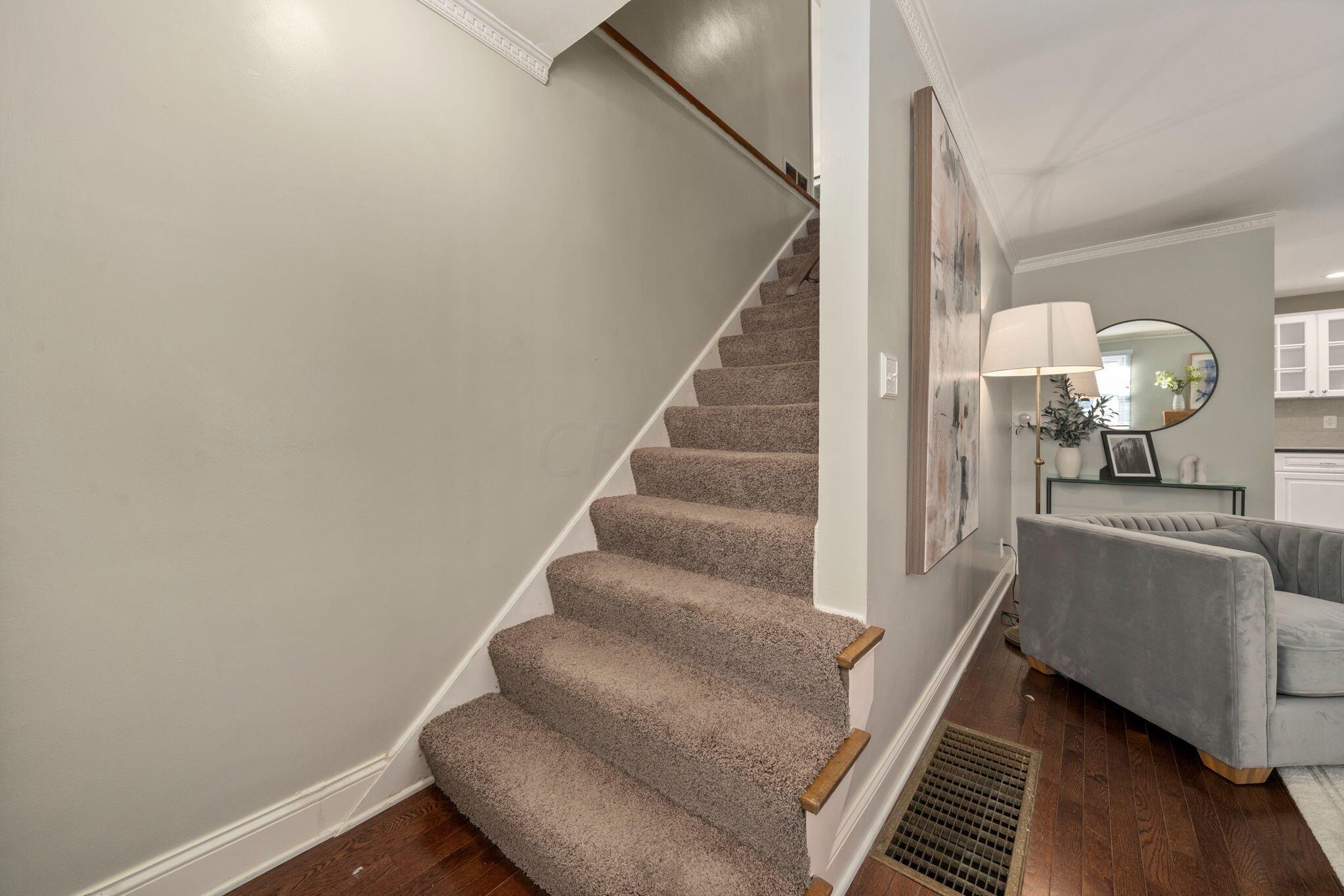 2223 Harwitch Road Columbus, OH 43221 - Photo 30 of 61 12-web-or-mls-DSC04070