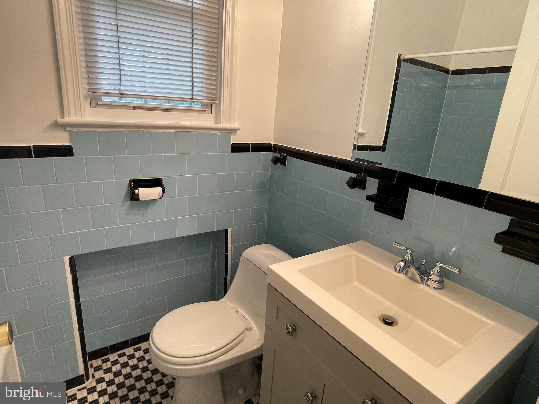 600 I Street Northeast, Unit 1 Washington, DC 20002 - Photo 9 of 19 Bathroom