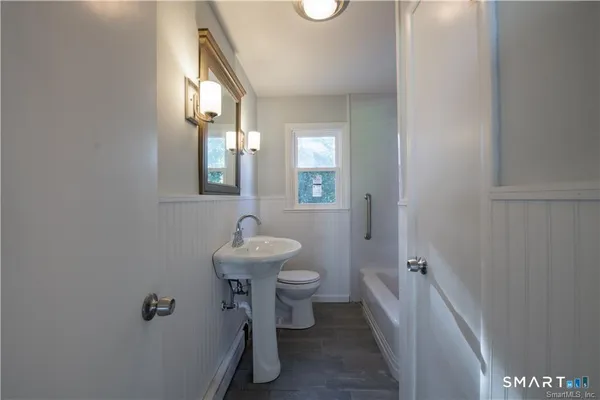 $3,800 | 927 Birmingham Street, Bridgeport, CT 06606