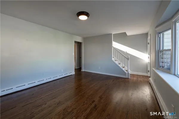 $3,800 | 927 Birmingham Street, Bridgeport, CT 06606