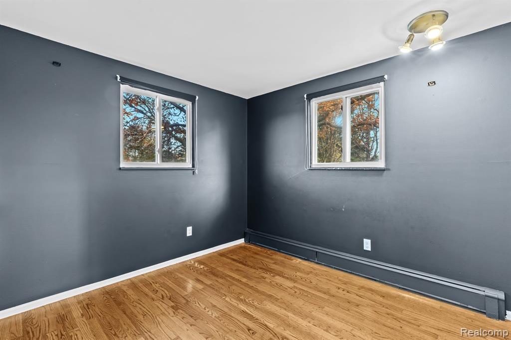 2716 Raven Glass Road Waterford, MI 48329 - Photo 13 of 31 Gallery Image 13