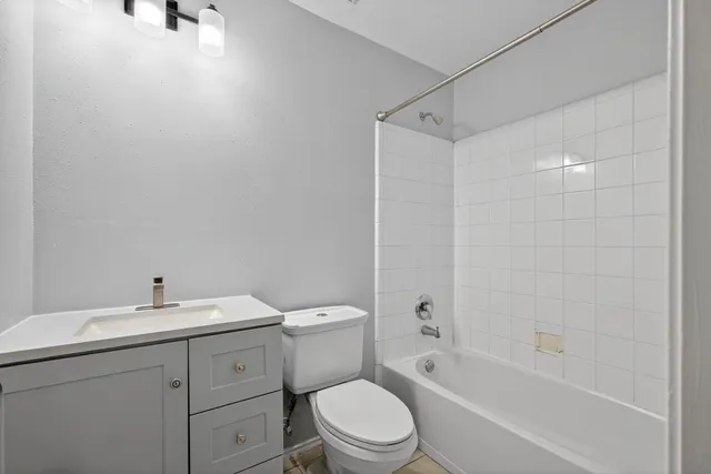 $2,950 | 2202 Laurel Branch Way, Houston, TX 77014