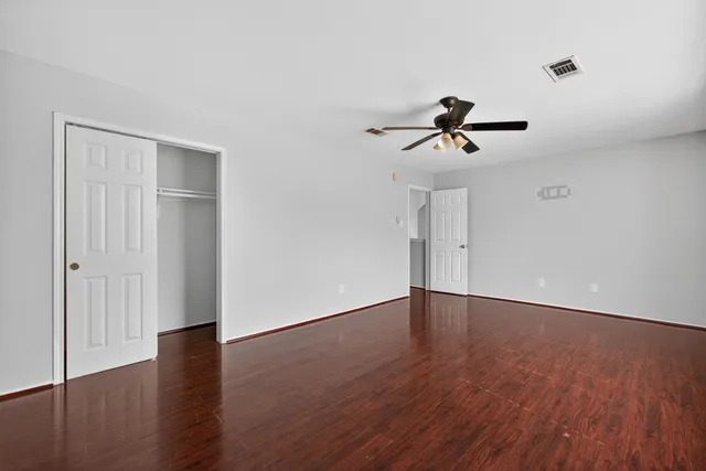 $2,950 | 2202 Laurel Branch Way, Houston, TX 77014