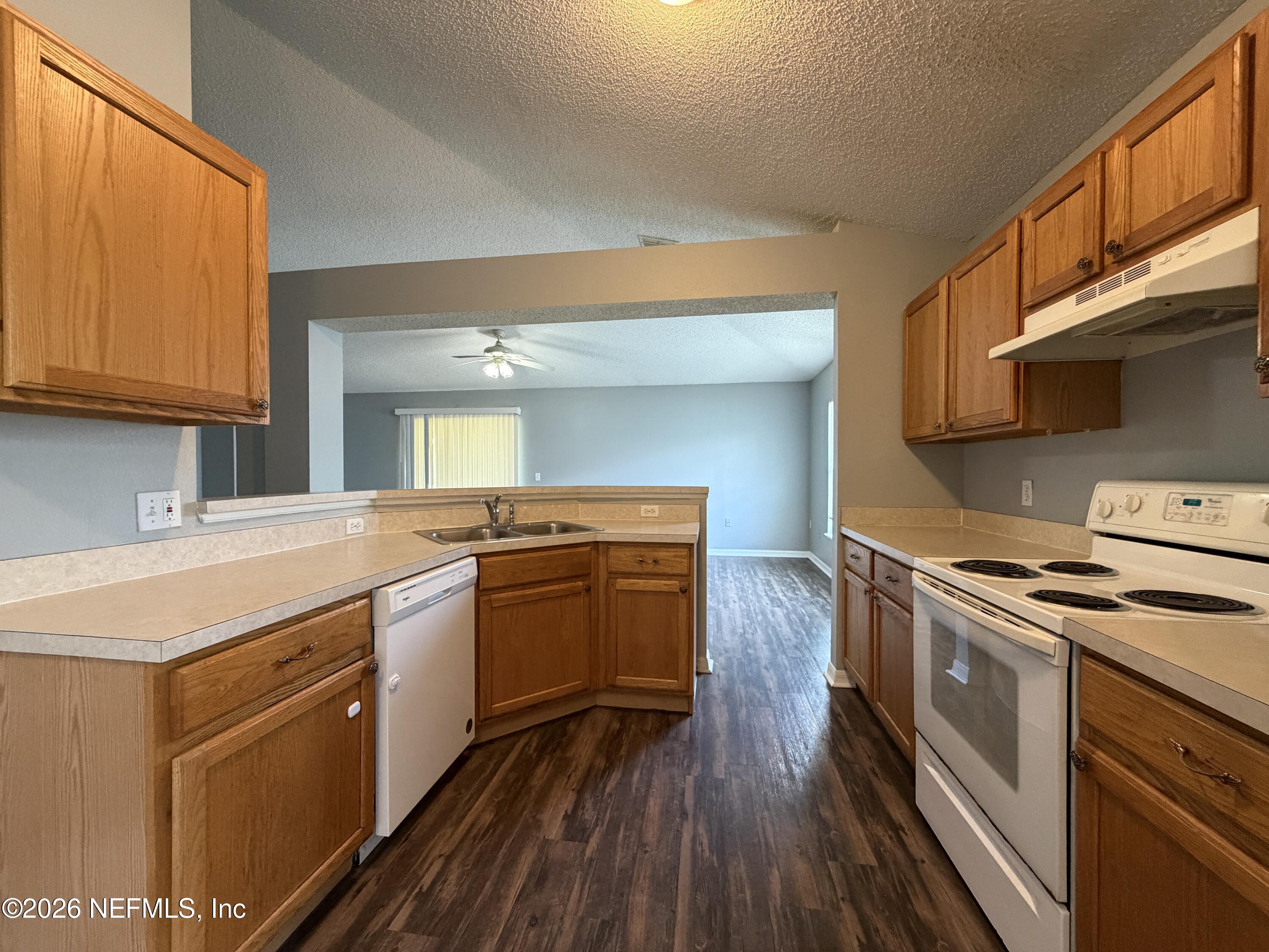 7327 High Bluff Road North Jacksonville, FL 32244 - Photo 6 of 15 original-227