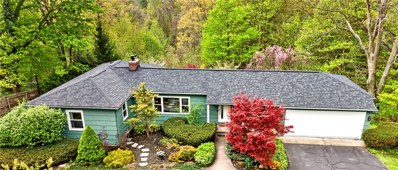 131 Panorama Trail Rochester, NY 14625 - Photo 2 of 50