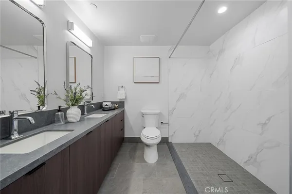 $5,000 | 150 South Oak Knoll Avenue, Unit 105, Pasadena, CA 91101