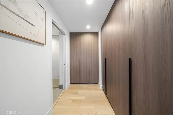 $5,000 | 150 South Oak Knoll Avenue, Unit 105, Pasadena, CA 91101