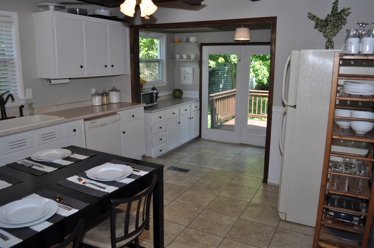 308 Devon Road Staunton, VA 24401 - Photo 7 of 16 Gallery Image 7