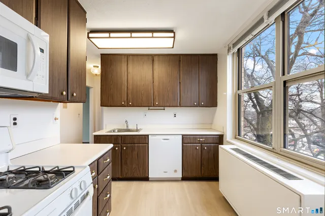 $350,000 | 1 Strawberry Hill Court, Unit 2B, Stamford, CT 06902