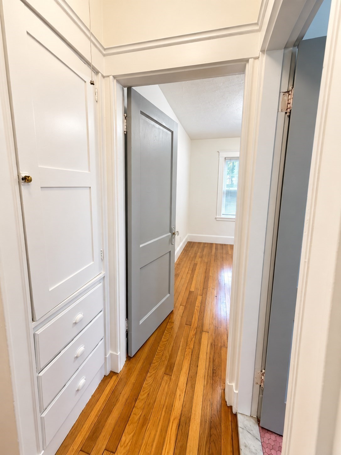 6 Verndale Road, Unit 1 Milton, MA 02186 - Photo 9 of 12 Gallery Image 9