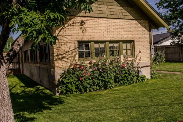 $359,900 | 821 Main Street, Delta, CO 81416