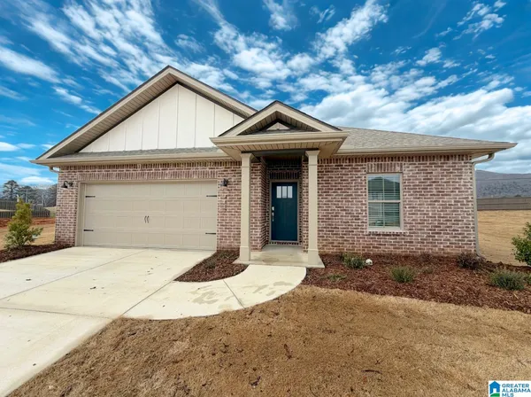 $2,150 | 4602 Hampton Glen Circle Southeast, Owens Cross Roads, AL 35763