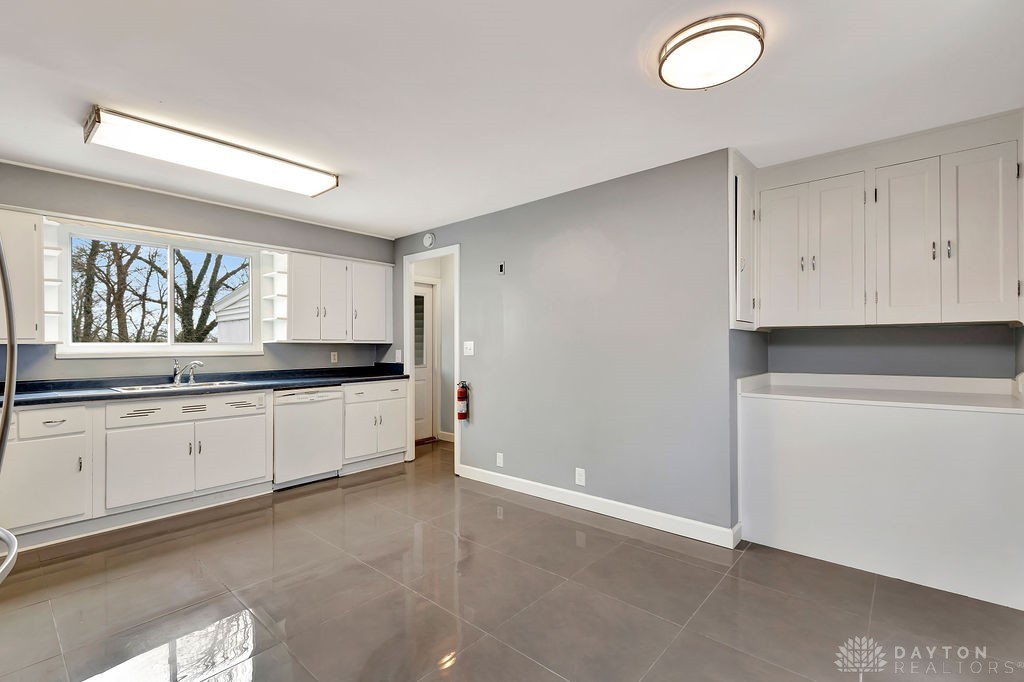 5700 Markey Road Dayton, OH 45415 - Photo 23 of 45 Gallery Image 23