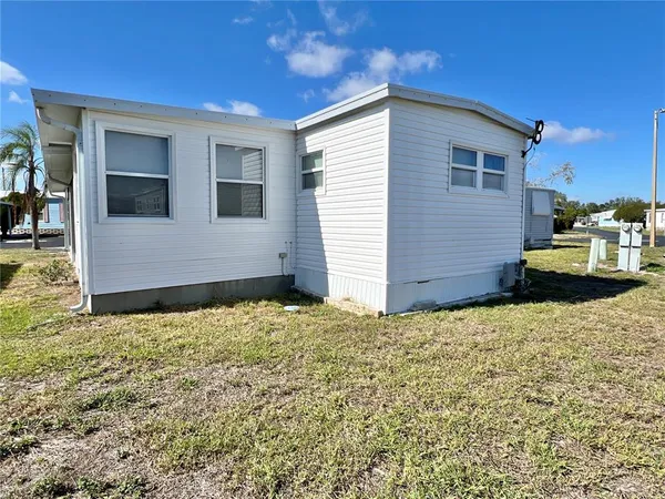 $85,000 | 7167 Mt Hawthorne Road Northeast, Unit 591, St. Petersburg, FL 33702