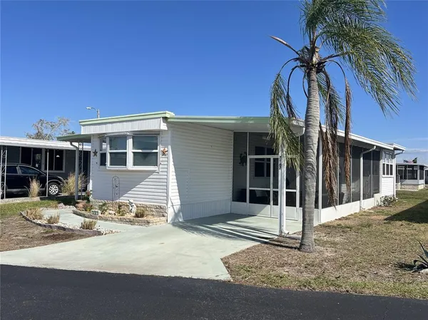 $85,000 | 7167 Mt Hawthorne Road Northeast, Unit 591, St. Petersburg, FL 33702