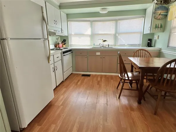 $85,000 | 7167 Mt Hawthorne Road Northeast, Unit 591, St. Petersburg, FL 33702