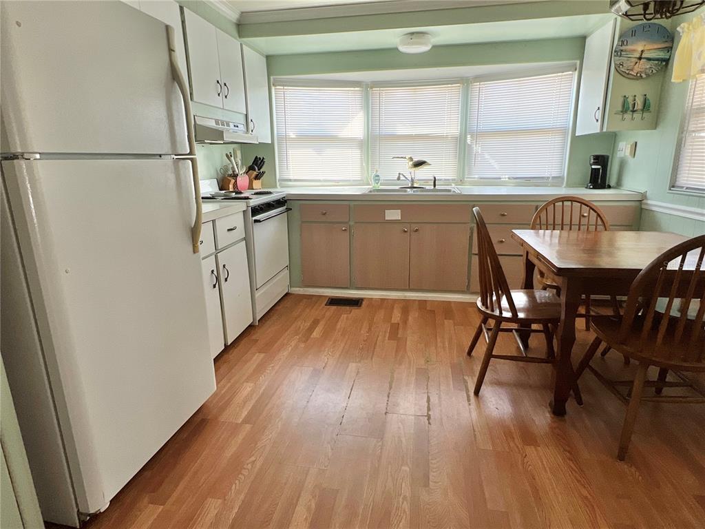 7167 Mt Hawthorne Road Northeast, Unit 591 St. Petersburg, FL 33702 - Photo 8 of 26