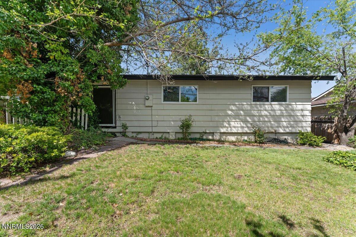 2750 Gellert Drive Reno, NV 89503 - Photo 29 of 31 29-2750 Gellert Drive Reno NV 89503 (29