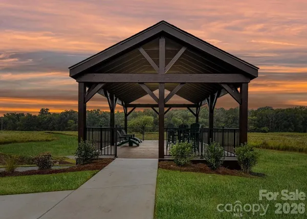 $429,000 | 210 Quartz Hl Way, Waxhaw, NC 28173