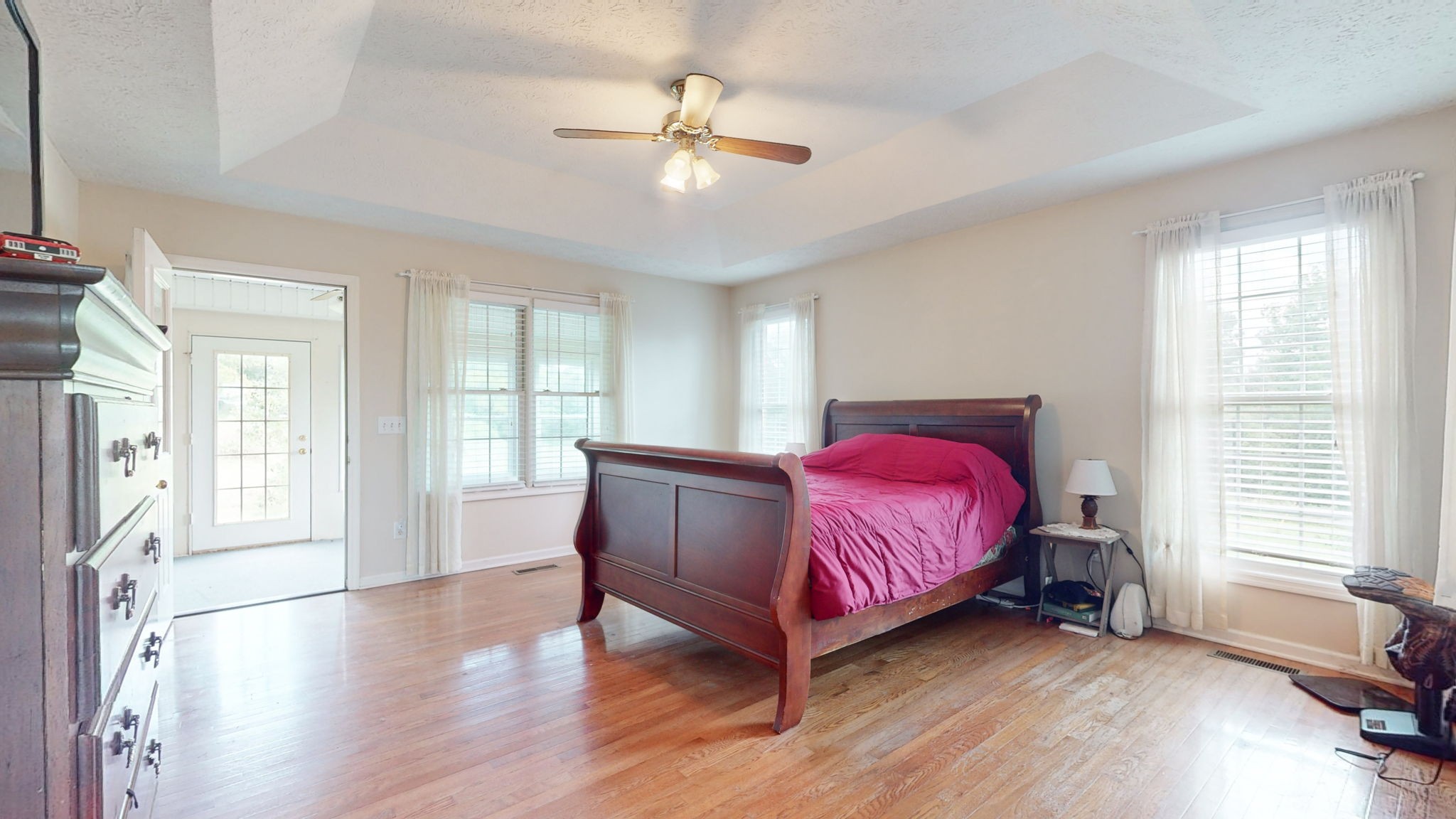 1985 Linwood Road Watertown, TN 37184 - Photo 32 of 57 a bedroom with a bed and window