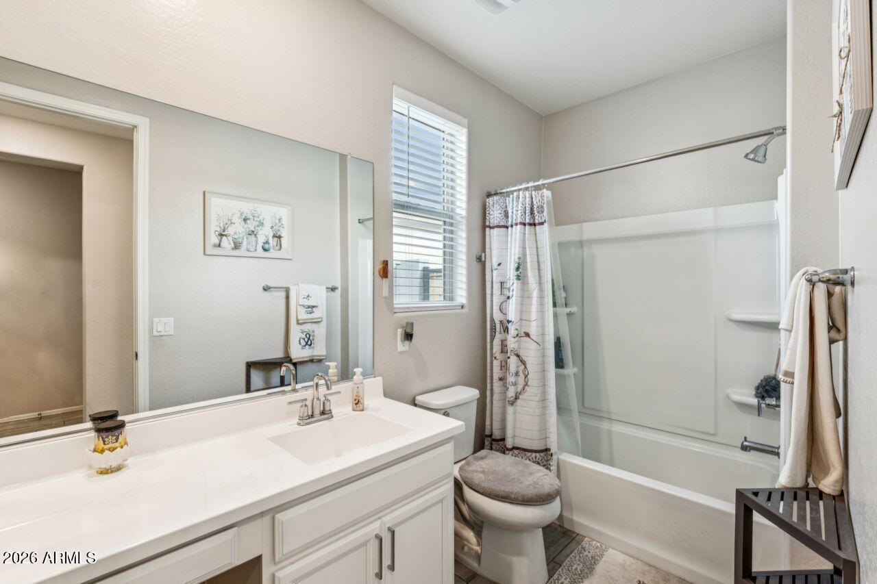 4748 South Riata Street Gilbert, AZ 85297 - Photo 10 of 58 8