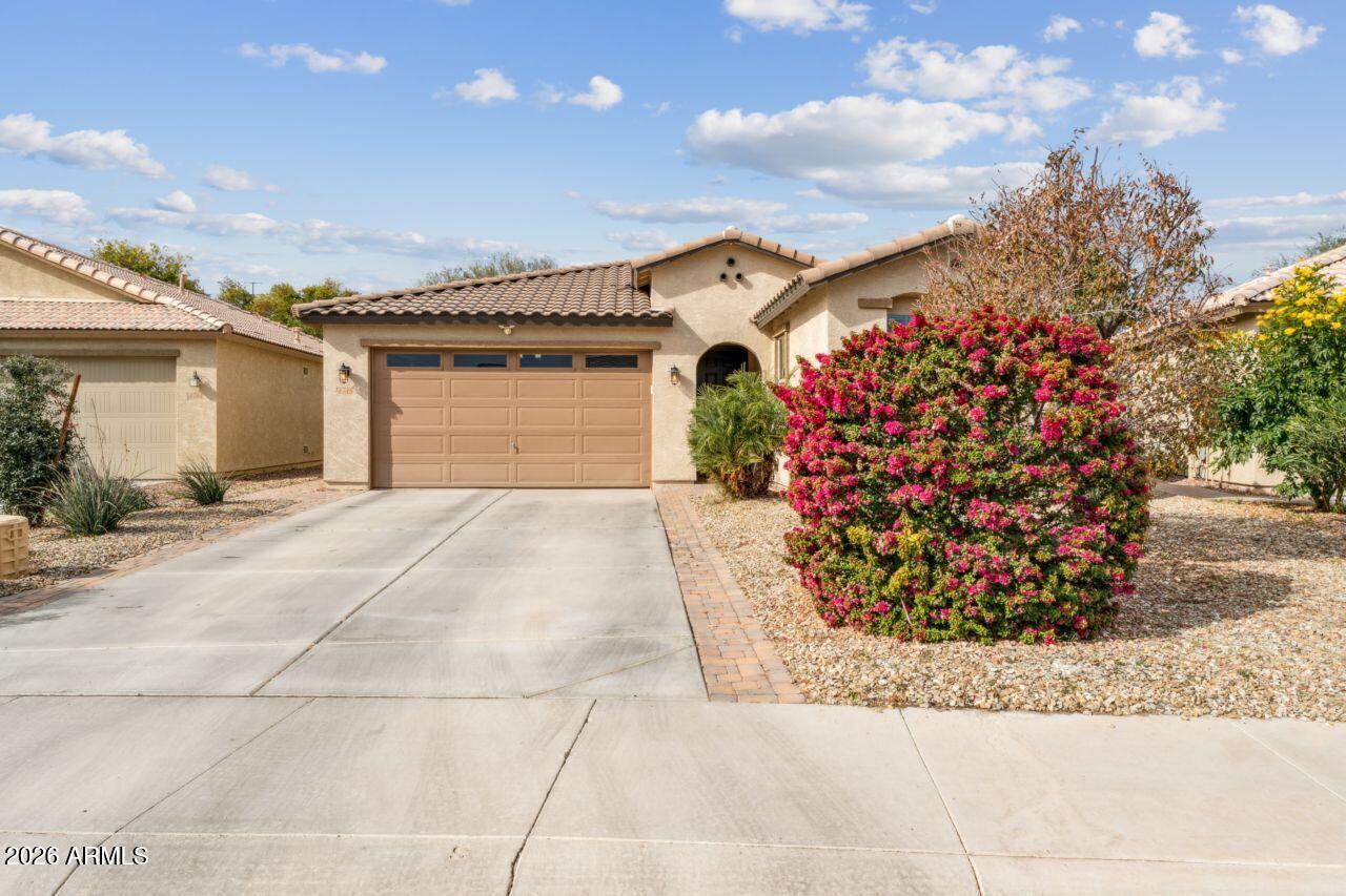 4748 South Riata Street Gilbert, AZ 85297 - Photo 5 of 58 4