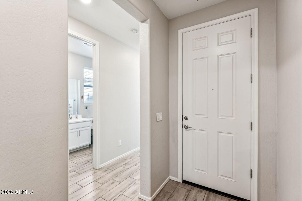 4748 South Riata Street Gilbert, AZ 85297 - Photo 9 of 58 7