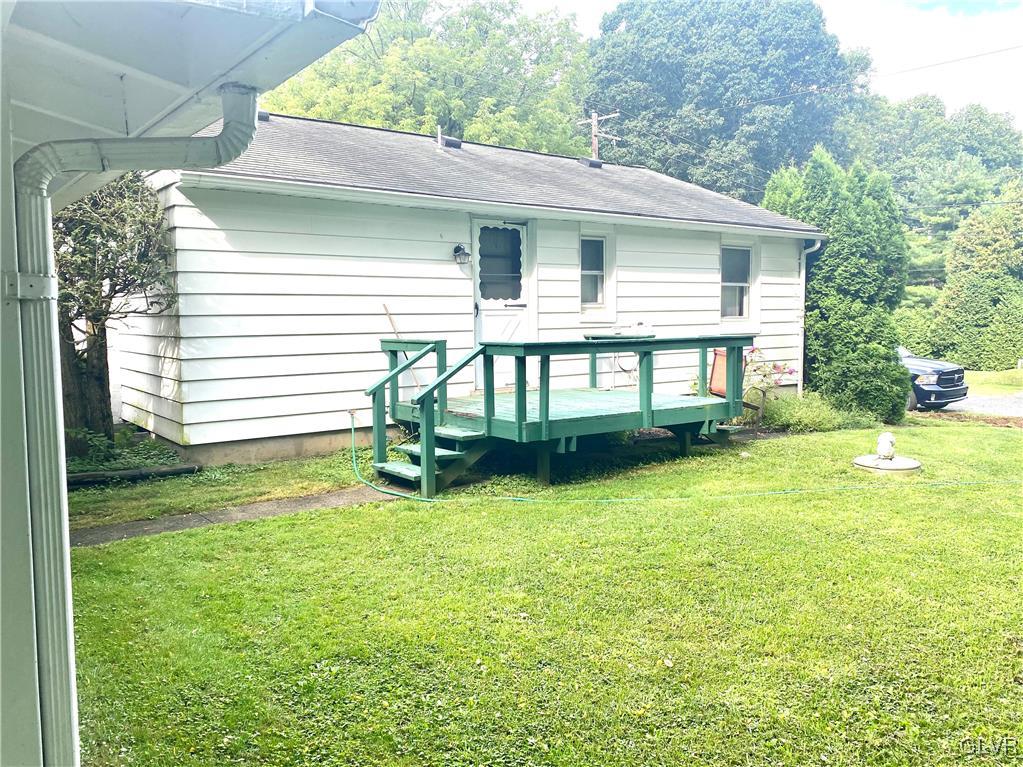 4873 Vera Cruz Road Emmaus, PA 18049 - Photo 3 of 12 Gallery Image 3