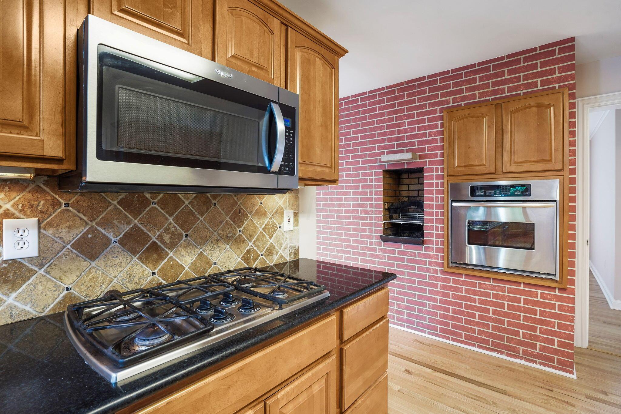 3777 Walhaven Road Columbus, OH 43220 - Photo 40 of 70 40-web-or-mls-DSC05256