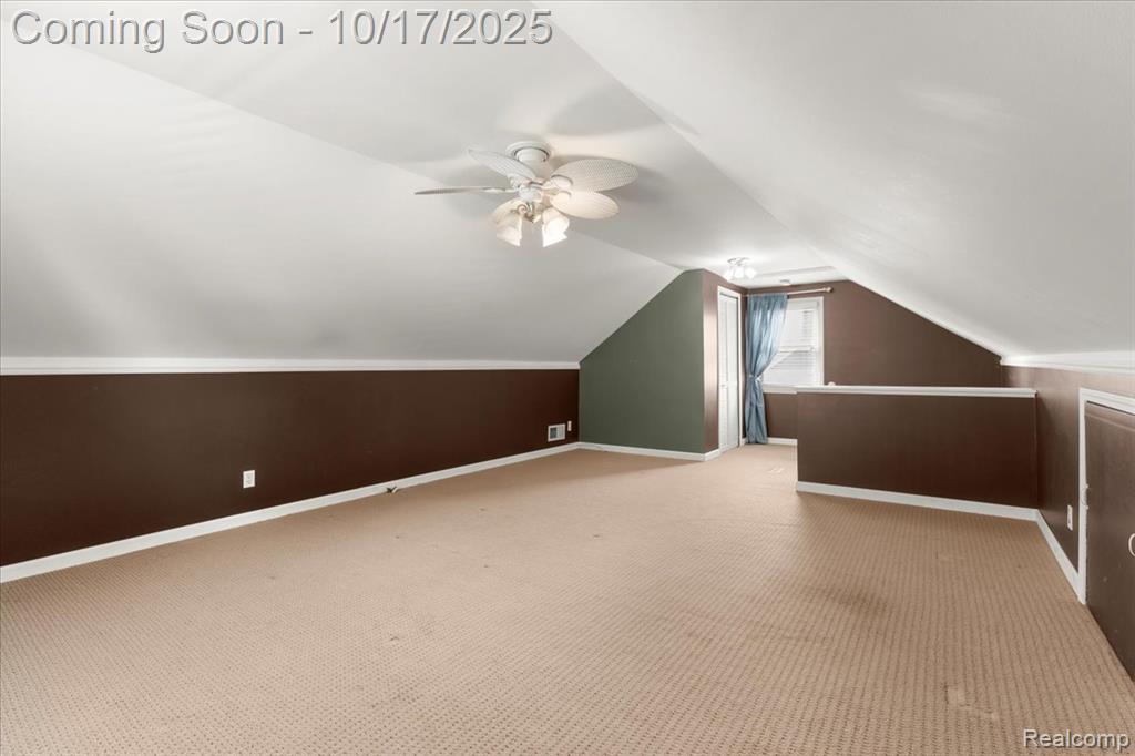 1417 Eaton Road Berkley, MI 48072 - Photo 19 of 34