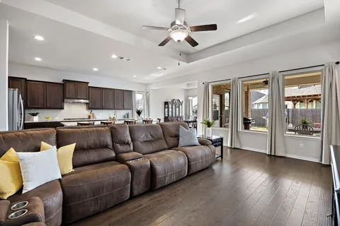 $635,000 | 405 Miracle Rose Way, Liberty Hill, TX 78642