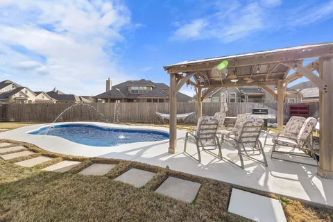 $635,000 | 405 Miracle Rose Way, Liberty Hill, TX 78642