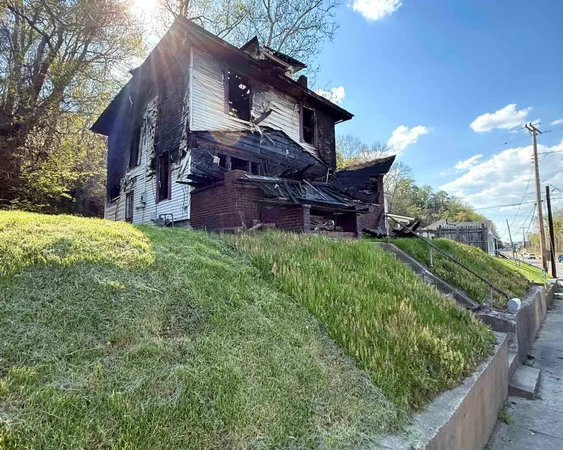 $7,500 | 519 High Street, Russell, KY 41169