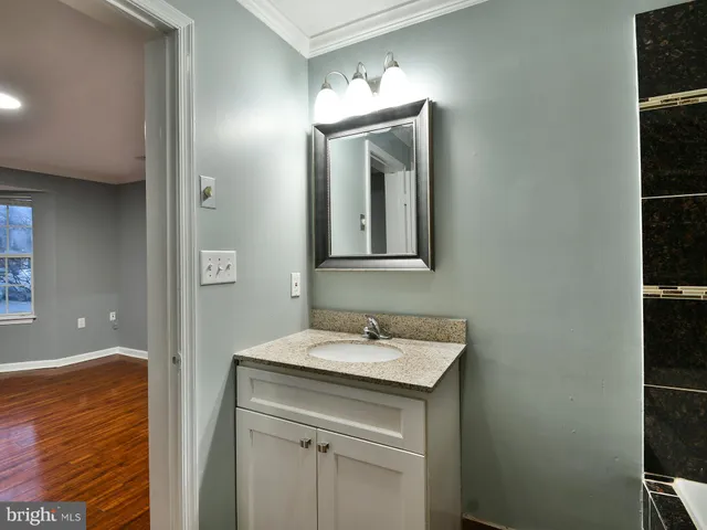 $2,395 | 9720 Lake Point Court, Unit 102, Upper Marlboro, MD 20774