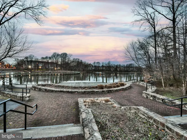 $2,395 | 9720 Lake Point Court, Unit 102, Upper Marlboro, MD 20774